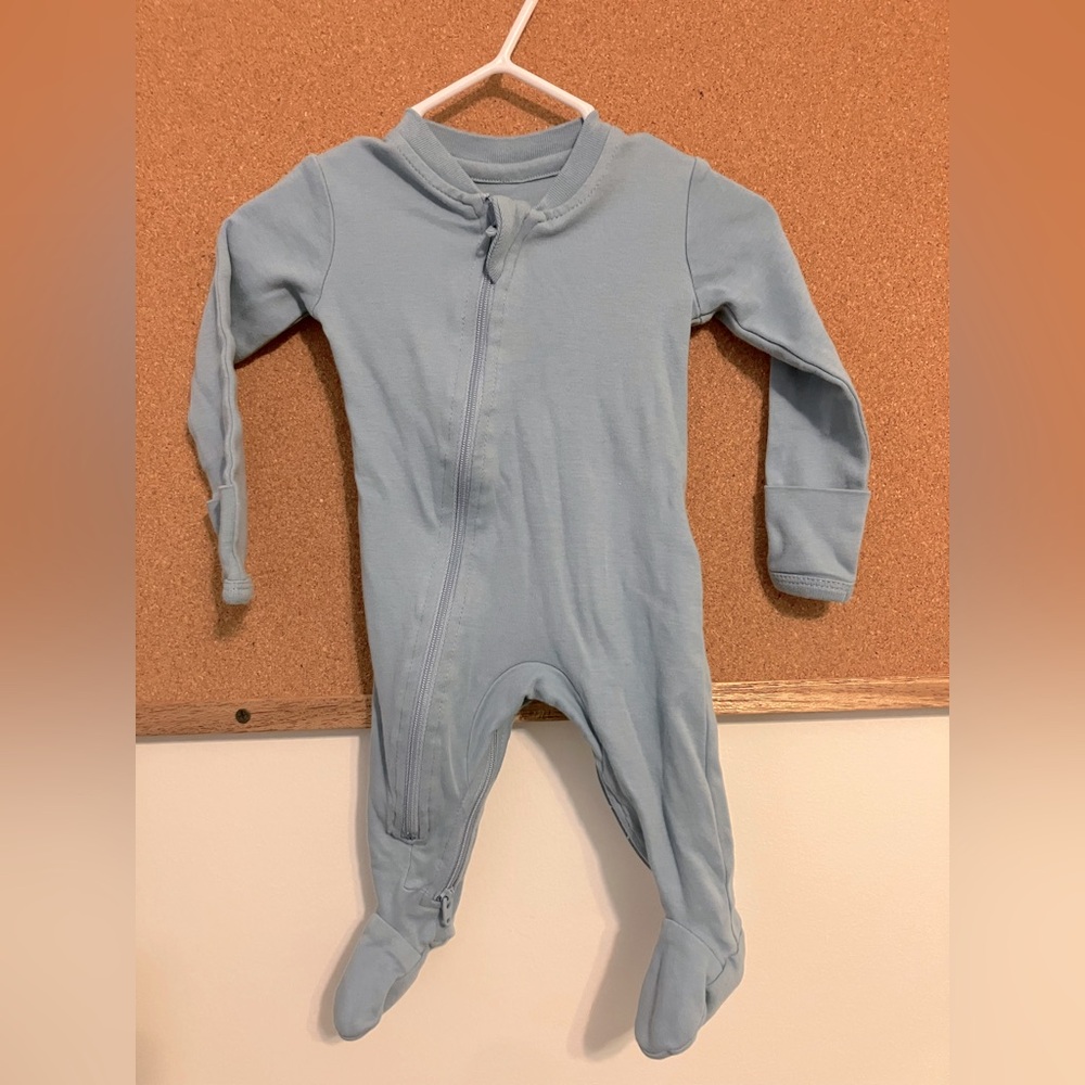 ZippyJamz Newborn footie sleeper pale blue